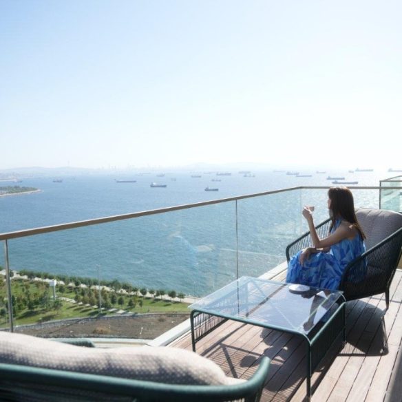 Penthouse for sale in Zeytinburnu Istanbul with sea view 21